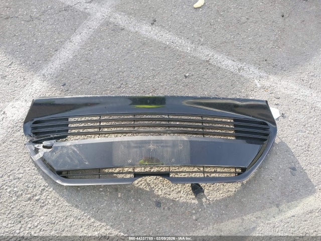 5YFBURHE2HP701836 Toyota COROLLA L