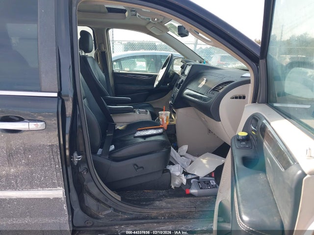 2016 CHRYSLER TOWN & COUNTRY 2C4RC1CG7GR305962 Photo 4