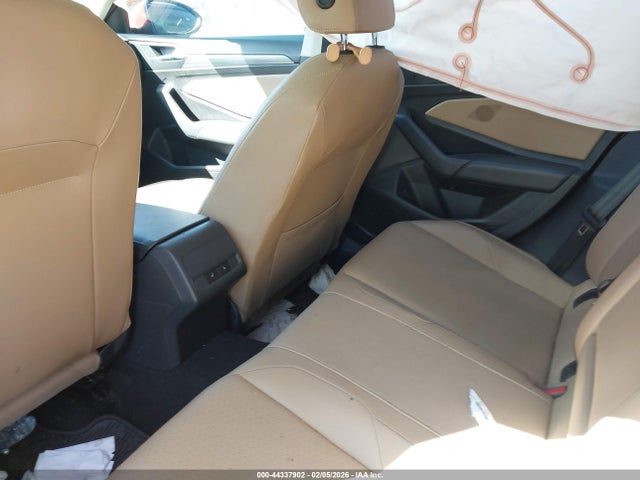 44337902 :رقم المزاد ، 3VWE57BU4LM093572 vin ، 2020 Volkswagen Jetta 1.4t Sel مزاد بيع