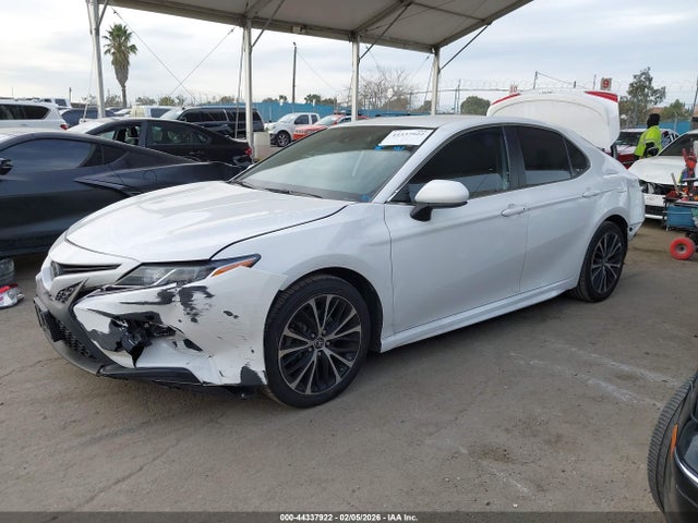 4T1B11HK4KU840677 Toyota CAMRY SE
