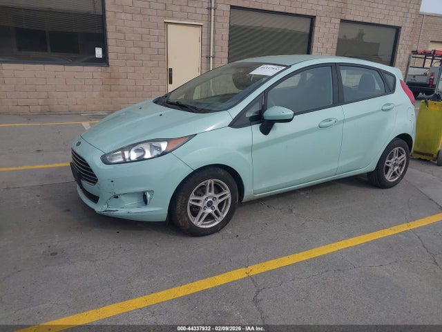 Ford FIESTA SE 2017 3FADP4EJ3HM105152 Image 2