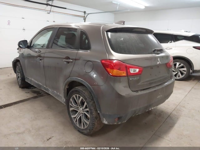 2017 MITSUBISHI OUTLANDER SPORT JA4AR3AU1HZ042238 Photo 2