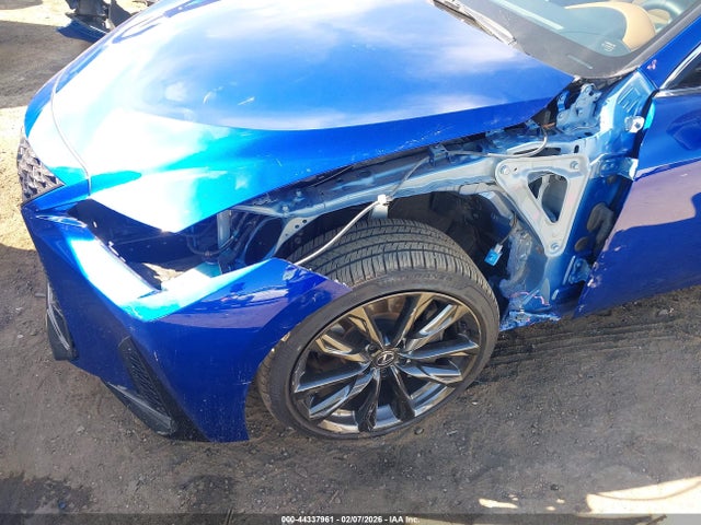 Продажа на аукционе авто 2024 Lexus Is 300 F Sport Design, vin: JTHB81F22R5054415, номер лота: 44337961