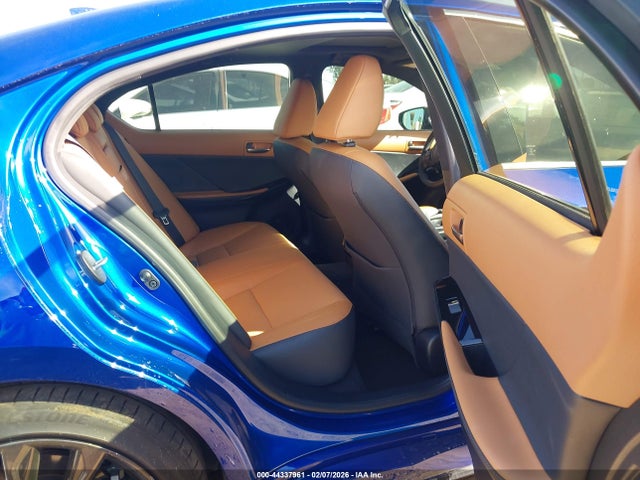 Продажа на аукционе авто 2024 Lexus Is 300 F Sport Design, vin: JTHB81F22R5054415, номер лота: 44337961