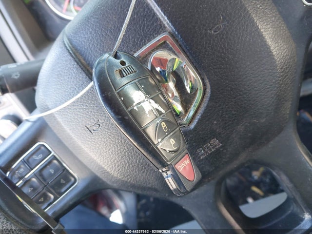 2016 RAM 1500 1C6RR7FGXGS353667 Photo 10