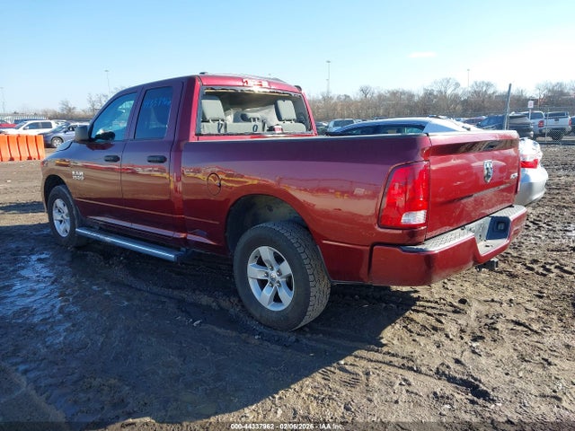 2016 RAM 1500 1C6RR7FGXGS353667 Photo 2