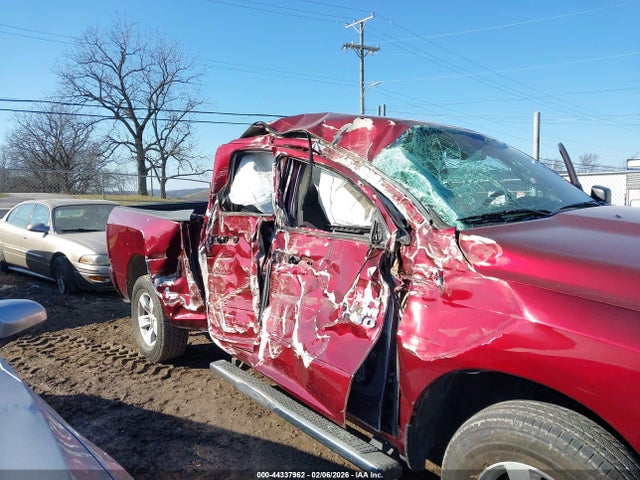 2016 RAM 1500 1C6RR7FGXGS353667 Photo 5