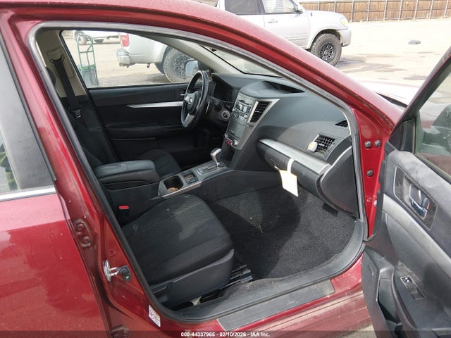 2011 Subaru Legacy 2.5i Premium მანქანა იყიდება აუქციონზე, vin: 4S3BMBF64B3214723, აუქციონის ნომერი: 44337965