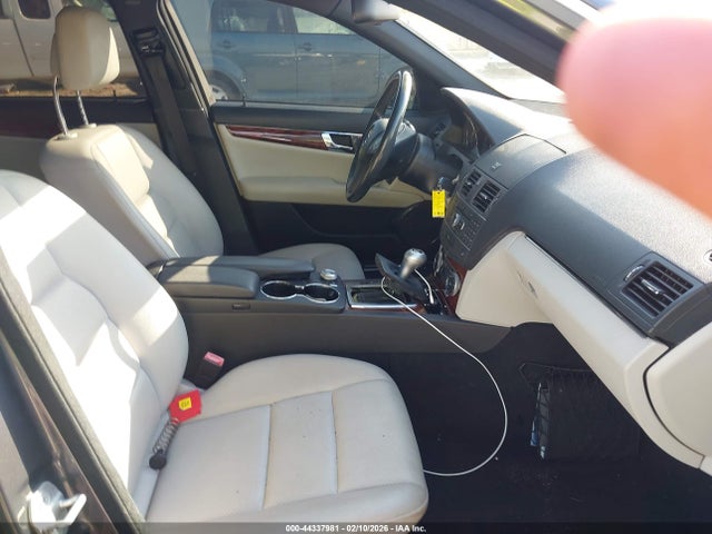 Продаж на аукціоні авто 2011 Mercedes-benz C 300 Sport 4matic, vin: WDDGF8BB3BR155494, номер лоту: 44337981