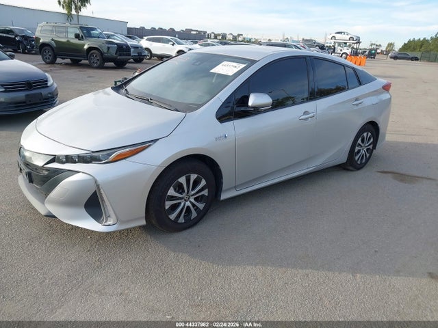 2020 TOYOTA PRIUS PRIME JTDKARFP8L3140962 Photo 1