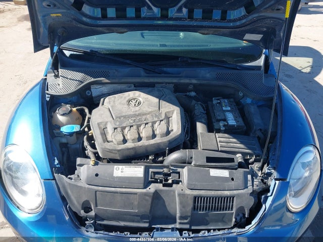 2018 VOLKSWAGEN BEETLE 3VWFD7AT4JM709722 Photo 9