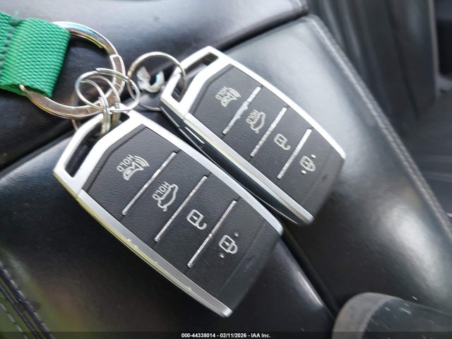 2017 GENESIS G90 KMHG34JAXHU027209 Photo 10