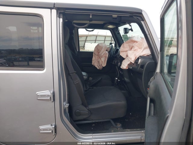 1C4BJWDGXHL605203 Jeep Wrangler Unlimited Big Bear 4x4