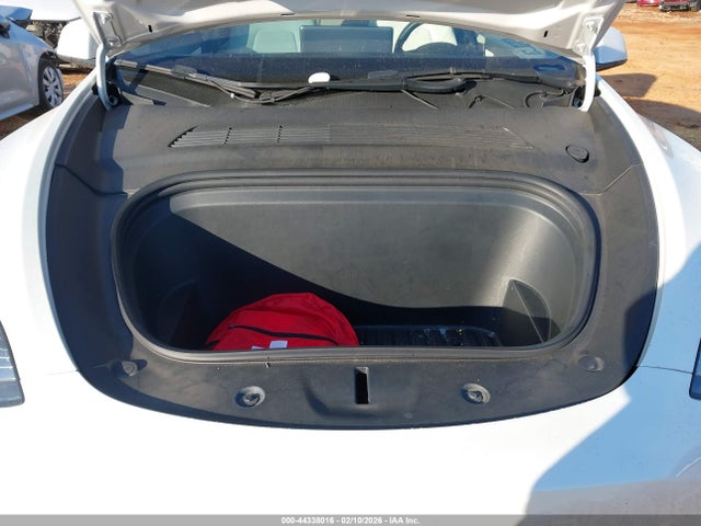 44338016 :رقم المزاد ، 5YJYGDEE8MF089883 vin ، 2021 Tesla Model Y Long Range Dual Motor All-wheel Drive مزاد بيع