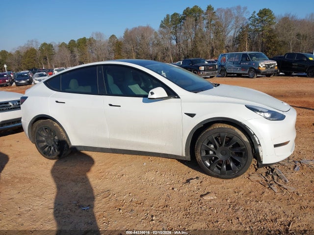 44338016 :رقم المزاد ، 5YJYGDEE8MF089883 vin ، 2021 Tesla Model Y Long Range Dual Motor All-wheel Drive مزاد بيع