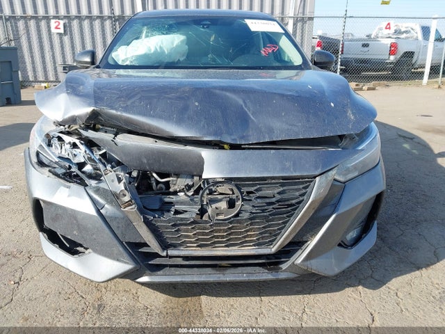 3N1AB8DV6NY300631 Nissan Sentra Sr Xtronic Cvt