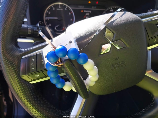 2022 MITSUBISHI OUTLANDER JA4J4UA84NZ045251 Photo 10