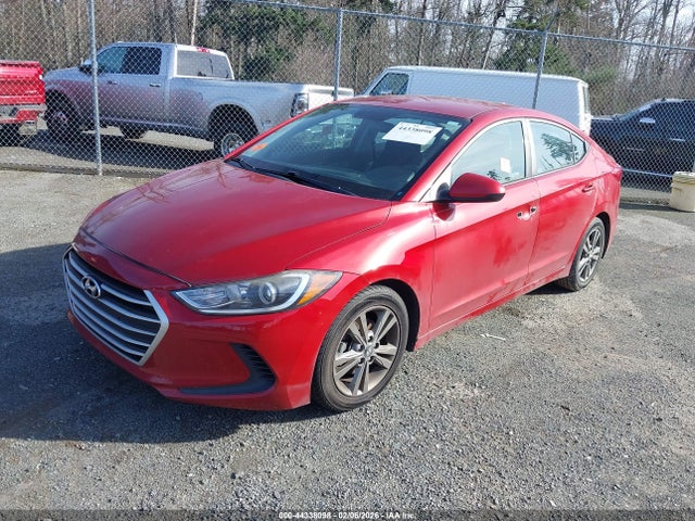 5NPD84LF8JH230973 Hyundai ELANTRA SEL