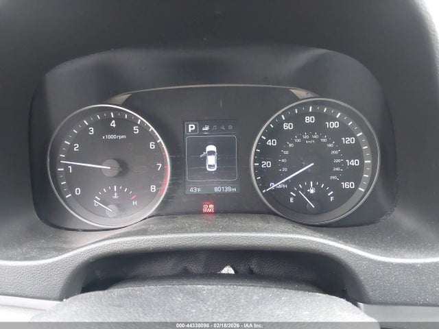 5NPD84LF8JH230973 Hyundai ELANTRA SEL