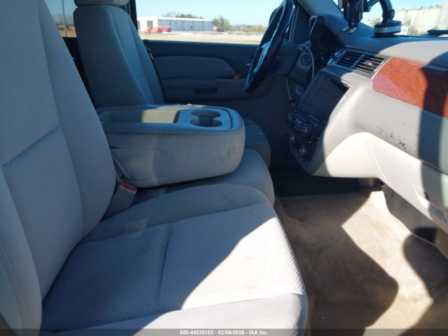 Продажа на аукционе авто 2007 Gmc Yukon Sle, vin: 1GKFC13J97J121291, номер лота: 44338102