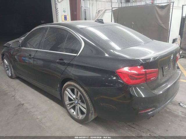 2017 BMW 330I WBA8B9C36HK885308 Photo 2