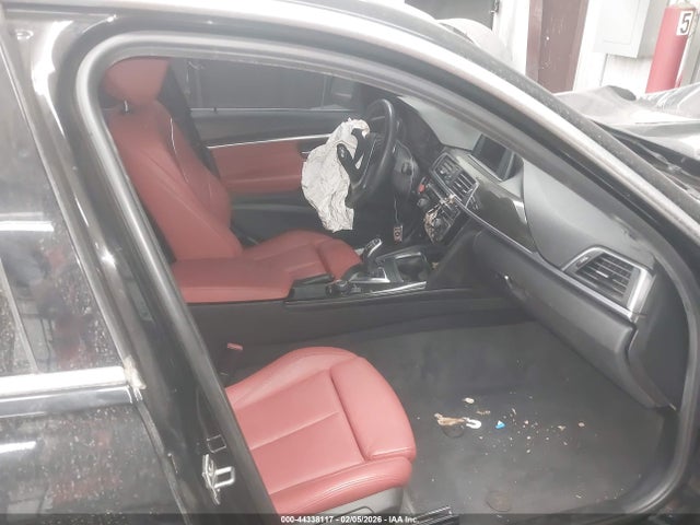 2017 BMW 330I WBA8B9C36HK885308 Photo 4