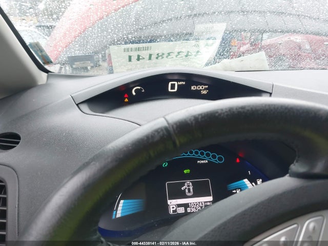 1N4AZ0CPXEC332493 Nissan LEAF S