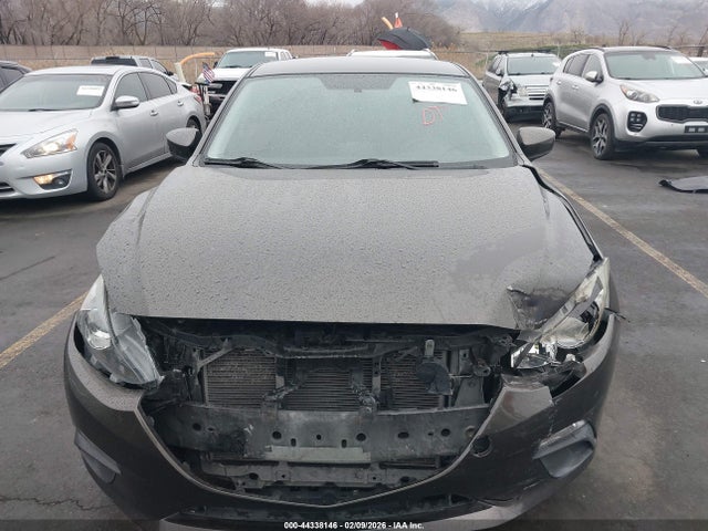 Mazda Mazda3 I Sport 2016 JM1BM1T70G1320726 Image 12