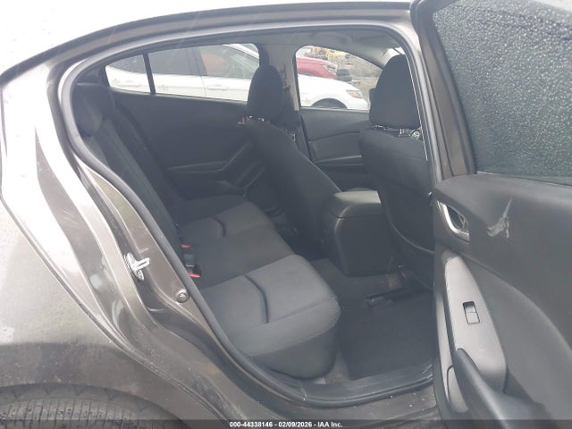 Mazda Mazda3 I Sport 2016 JM1BM1T70G1320726 Image 8
