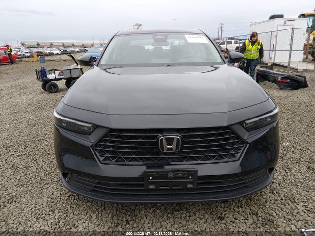 Продажа на аукционе авто 2024 Honda Accord Ex, vin: 1HGCY1F34RA011105, номер лота: 44338147