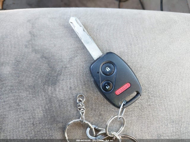 Продажа на аукционе авто 2007 Honda Civic Lx, vin: 1HGFA16527L015433, номер лота: 44338205