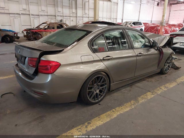 2016 BMW 320I WBA8E5G56GNT93936 Photo 3