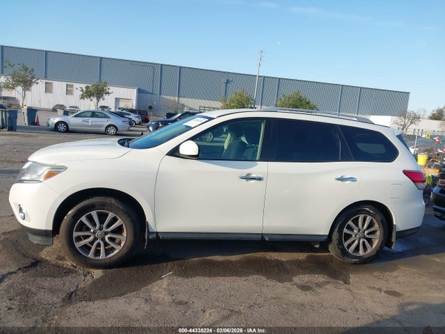 5N1AR2MM4GC624410 Nissan Pathfinder Sv