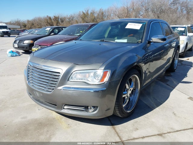 2011 CHRYSLER 300C 2C3CA6CTXBH580749 Photo 1