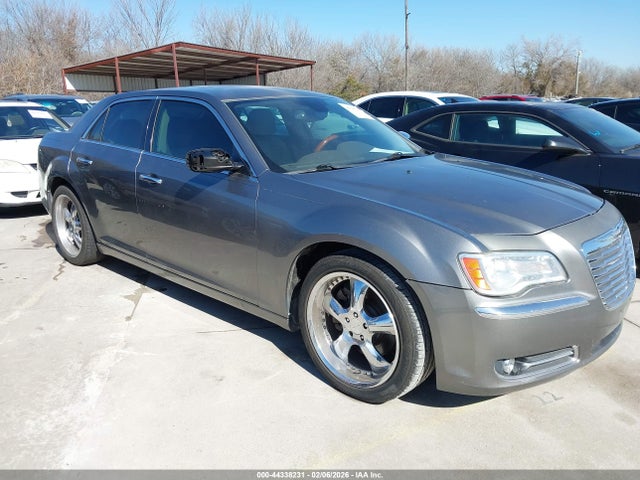 2011 CHRYSLER 300C 2C3CA6CTXBH580749 Photo 5