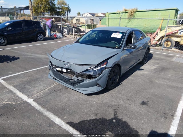 KMHLM4AG0MU066398 Hyundai ELANTRA SEL