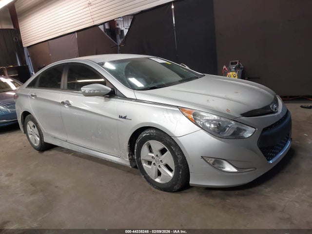 Продаж на аукціоні авто 2012 Hyundai Sonata Hybrid, vin: KMHEC4A49CA060908, номер лоту: 44338248