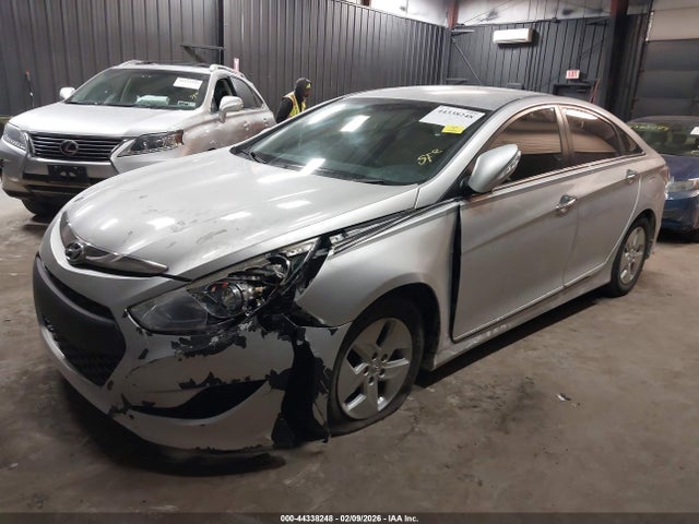 Продаж на аукціоні авто 2012 Hyundai Sonata Hybrid, vin: KMHEC4A49CA060908, номер лоту: 44338248