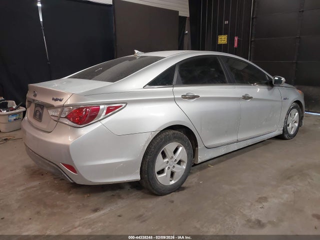 Продаж на аукціоні авто 2012 Hyundai Sonata Hybrid, vin: KMHEC4A49CA060908, номер лоту: 44338248