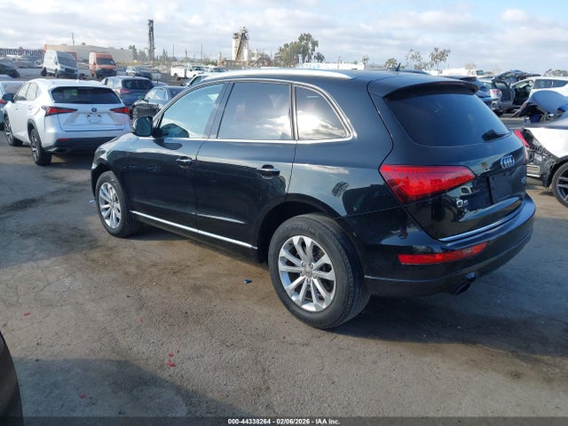 2015 AUDI Q5 WA1LFAFP3FA140238 Photo 2