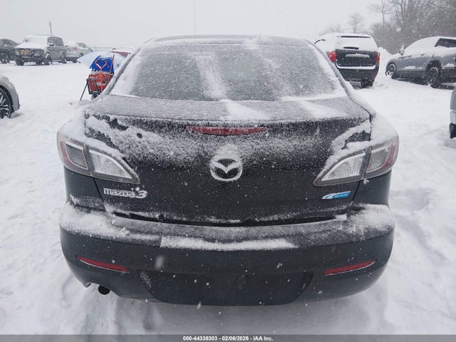 44338303 :رقم المزاد ، JM1BL1U74D1758128 vin ، 2013 Mazda Mazda3 I Sport مزاد بيع