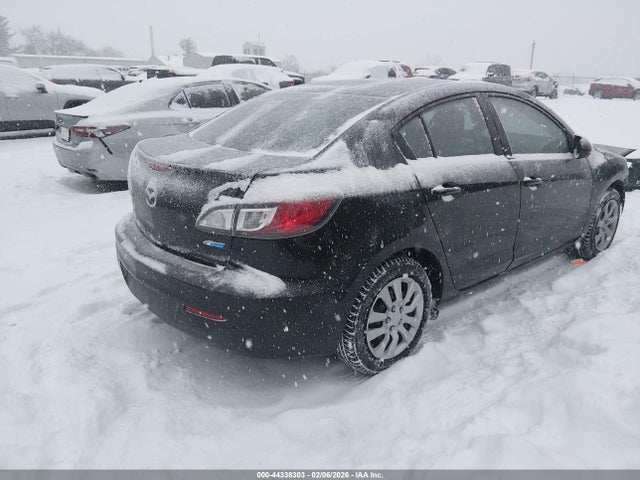 44338303 :رقم المزاد ، JM1BL1U74D1758128 vin ، 2013 Mazda Mazda3 I Sport مزاد بيع