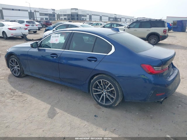 44338304 :رقم المزاد ، 3MW5R1J04M8C02817 vin ، 2021 Bmw 330i مزاد بيع