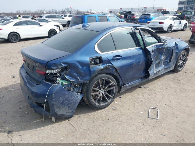 2021 BMW 330I 3MW5R1J04M8C02817 Photo 3