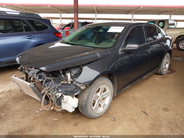 Chevrolet MALIBU LS 2015 1G11B5SL4FF308693 Image 2