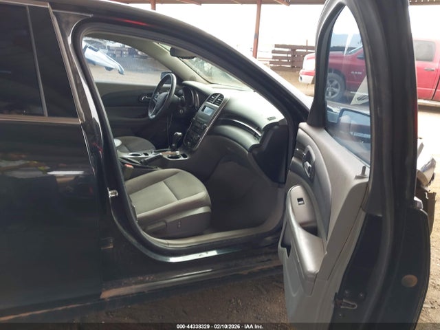 Chevrolet MALIBU LS 2015 1G11B5SL4FF308693 Image 5