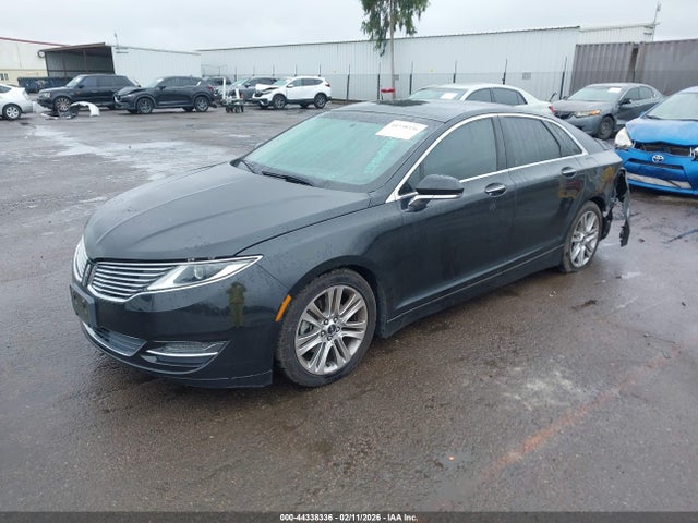 Lincoln MKZ 2015 3LN6L2JK0FR609526 Image 2