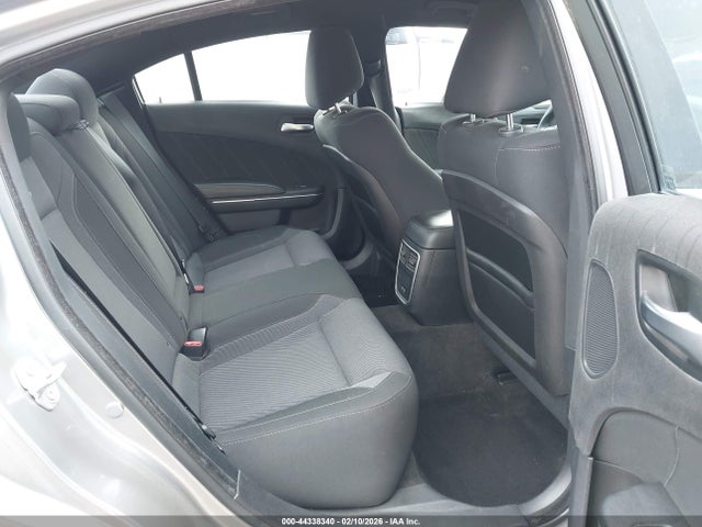 44338340 :رقم المزاد ، 2C3CDXHG6GH187878 vin ، 2016 Dodge Charger Sxt مزاد بيع