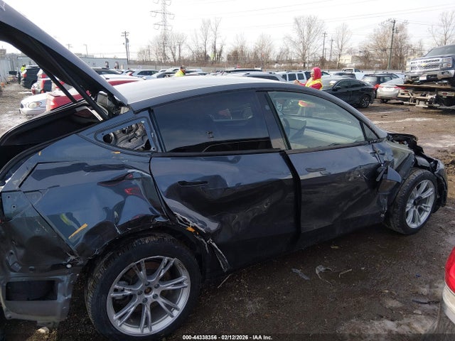 7SAYGDEE1PA191983 Tesla Model Y