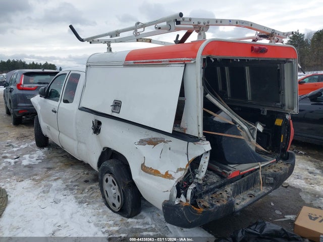 Toyota Tacoma 2015 5TFTX4CN4FX056708 Image 3